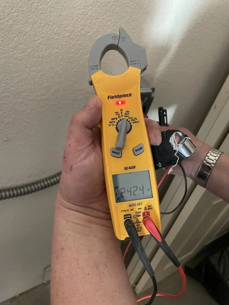 Voltage testing with clamp meter during Aluminum Wiring Replacement in White Deer